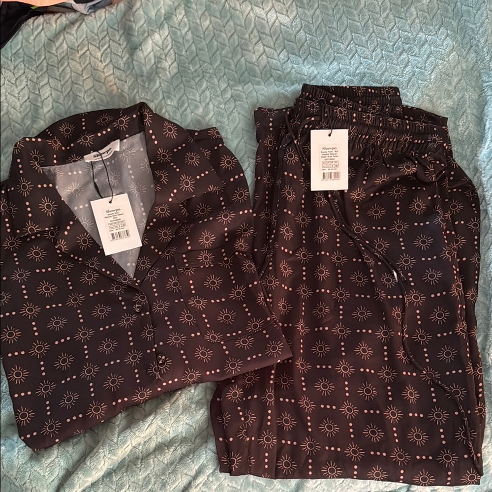 Showpo Black and Tan Sunburst Lounge Set